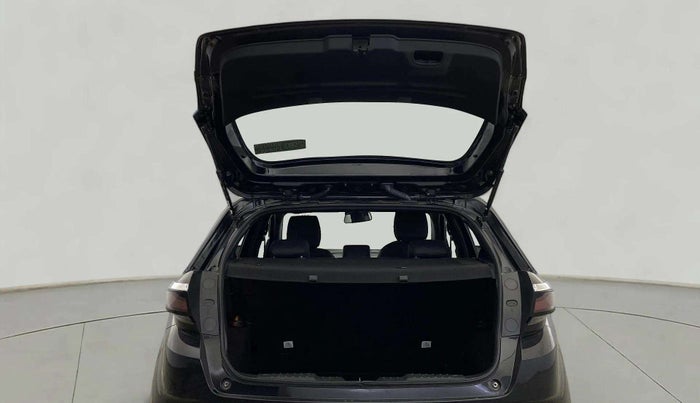 2023 Tata ALTROZ  XZA Plus Sunroof Dark Edition, Petrol, Automatic, 16,862 km, Boot Door Open