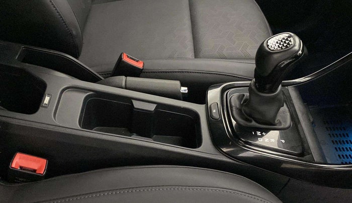 2023 Tata ALTROZ  XZA Plus Sunroof Dark Edition, Petrol, Automatic, 16,862 km, Key Close Up