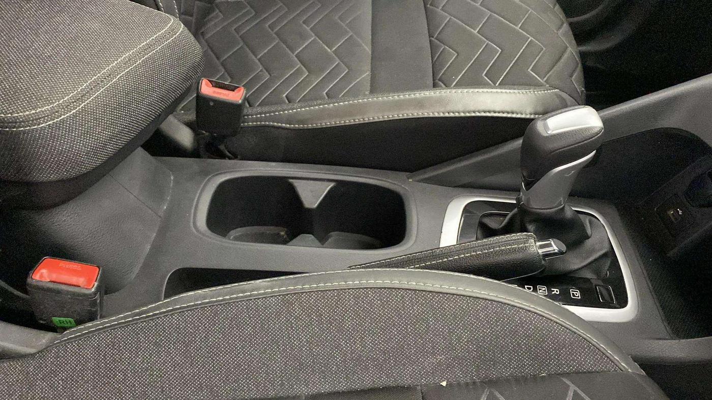 2023 Nissan MAGNITE XV PREMIUM TURBO CVT, Petrol, Automatic, 36,095 km, Gear Lever