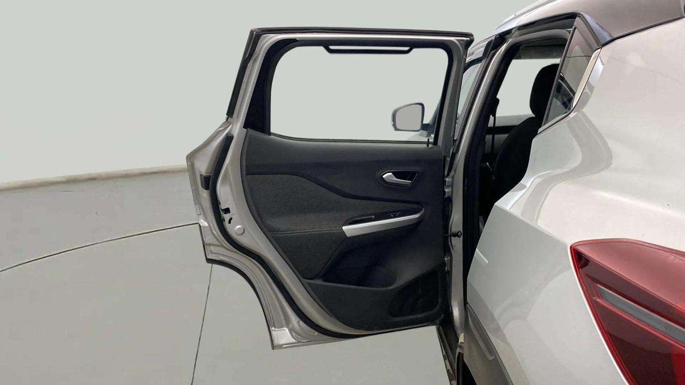 2023 Nissan MAGNITE XV PREMIUM TURBO CVT, Petrol, Automatic, 36,095 km, LHS Rear Door