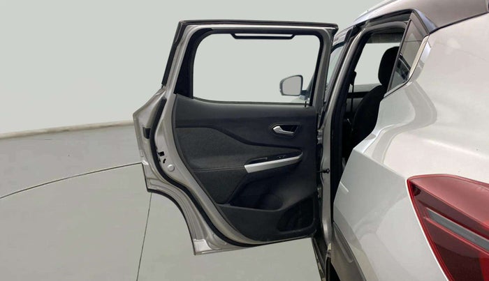 2023 Nissan MAGNITE XV PREMIUM TURBO CVT, Petrol, Automatic, 35,940 km, LHS Rear Door