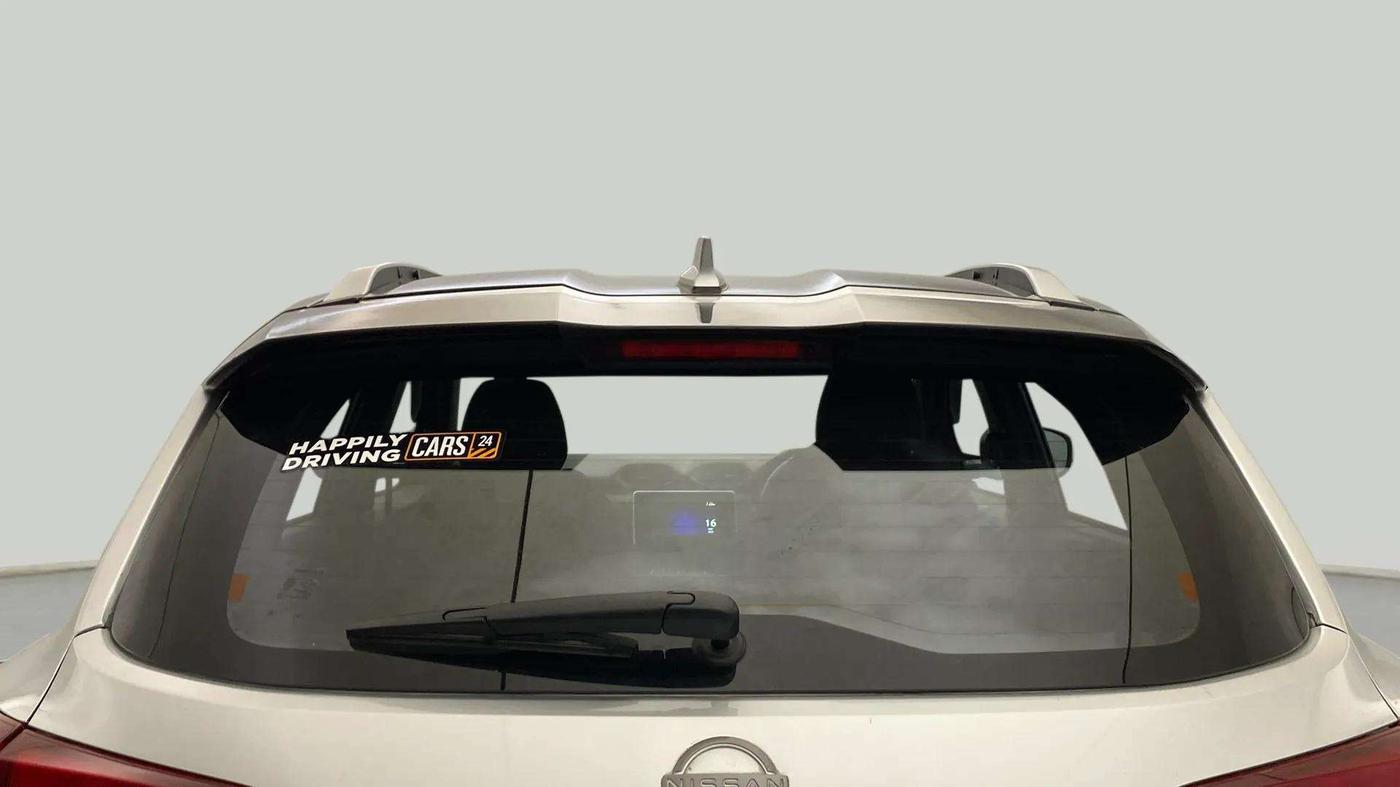 2023 Nissan MAGNITE XV PREMIUM TURBO CVT, Petrol, Automatic, 36,095 km, Rear Windshield