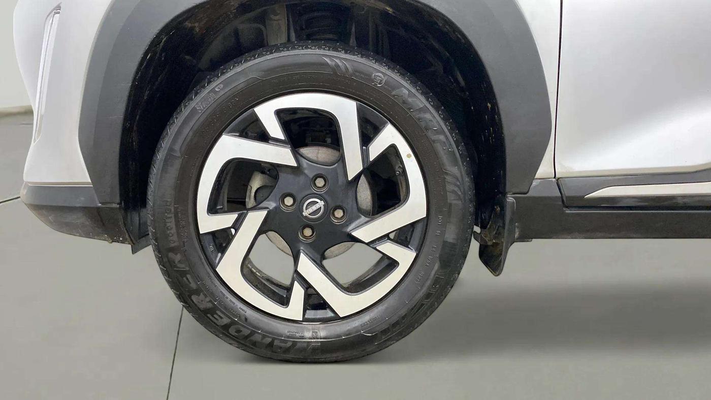 2023 Nissan MAGNITE XV PREMIUM TURBO CVT, Petrol, Automatic, 36,095 km, Left Front Wheel
