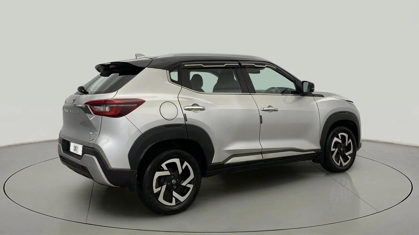 2023 Nissan MAGNITE XV PREMIUM TURBO CVT, Petrol, Automatic, 36,095 km, Right Back Diagonal