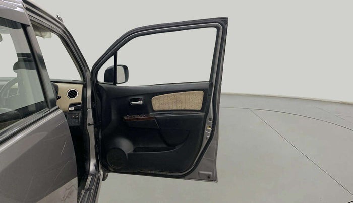 2018 Maruti Wagon R 1.0 VXI + (O) AMT, Petrol, Automatic, 29,943 km, RHS Front Door