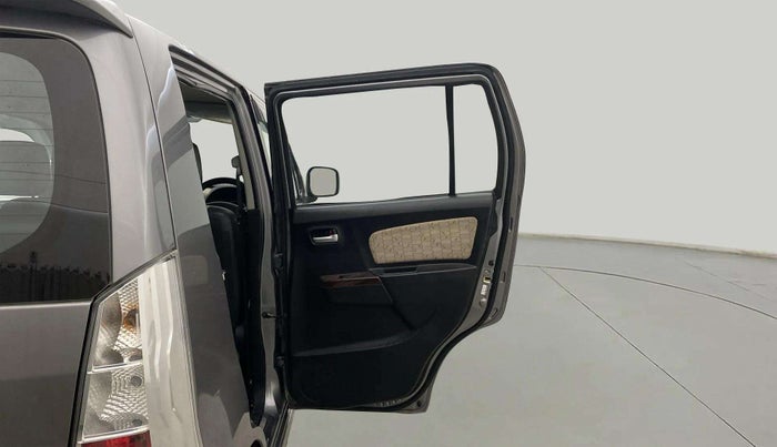 2018 Maruti Wagon R 1.0 VXI + (O) AMT, Petrol, Automatic, 29,943 km, RHS Rear Door