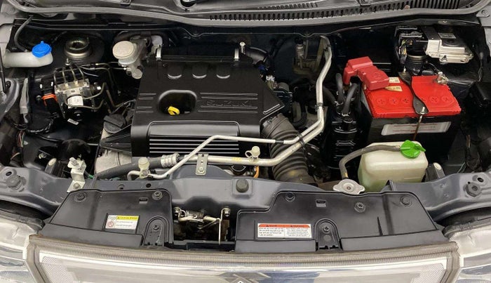 2018 Maruti Wagon R 1.0 VXI + (O) AMT, Petrol, Automatic, 29,943 km, Engine View