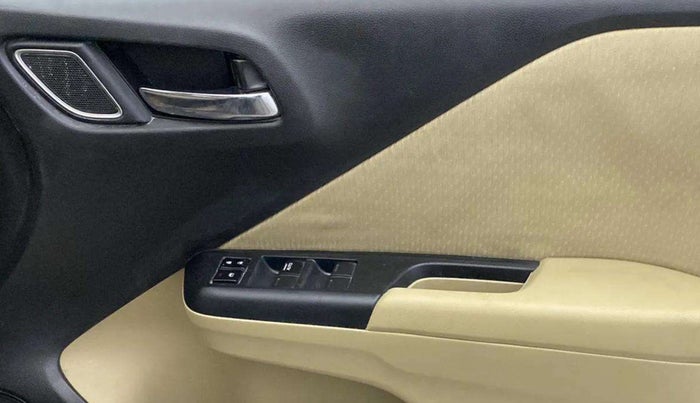 2019 Honda City 1.5L I-VTEC V MT, Petrol, Manual, 77,208 km, Driver Side Door Panels Control