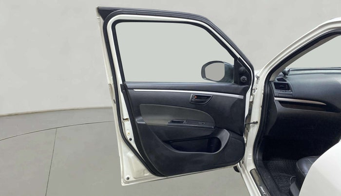 2015 Maruti Swift LXI, Petrol, Manual, 22,310 km, LHS Front Door