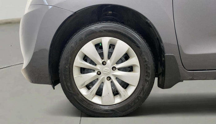 2017 Maruti Baleno DELTA PETROL 1.2, Petrol, Manual, 72,735 km, Left Front Wheel