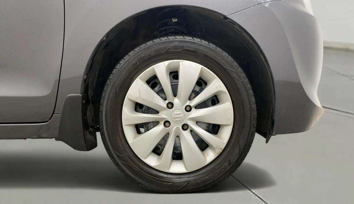 2017 Maruti Baleno DELTA PETROL 1.2, Petrol, Manual, 72,735 km, Right Front Wheel