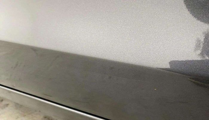 2017 Maruti Baleno DELTA PETROL 1.2, Petrol, Manual, 72,735 km, Driver-side door - Minor scratches