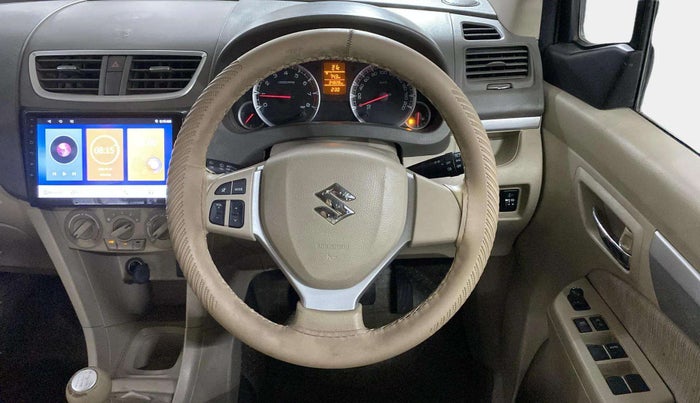 2015 Maruti Ertiga ZXI, Petrol, Manual, 34,801 km, Steering Wheel Close Up