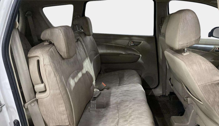 2015 Maruti Ertiga ZXI, Petrol, Manual, 34,801 km, Right Side Rear Door Cabin