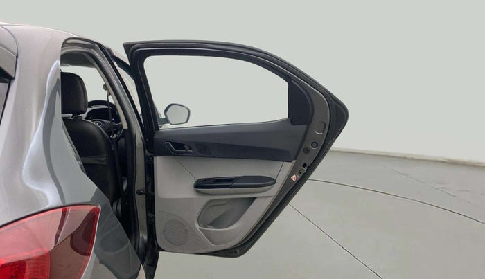 2023 Tata Tiago XM CNG, CNG, Manual, 34,209 km, RHS Rear Door
