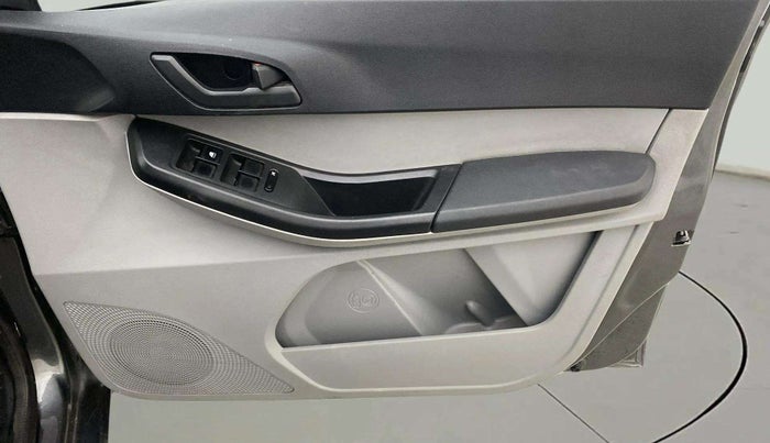 2023 Tata Tiago XM CNG, CNG, Manual, 34,209 km, Driver Side Door Panels Control