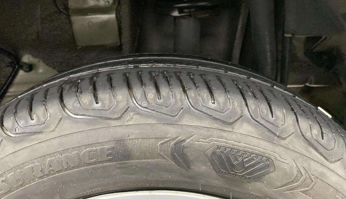 2023 Tata Tiago XM CNG, CNG, Manual, 34,209 km, Left Rear Tyre Tread