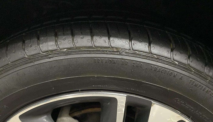2021 Tata Tiago XZA PLUS PETROL, Petrol, Automatic, 15,290 km, Left Front Tyre Tread