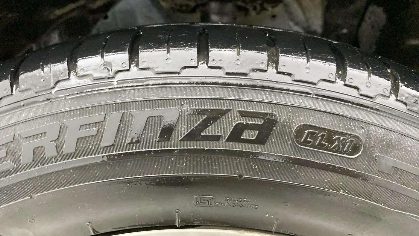 2021 Toyota URBAN CRUISER PREMIUM GRADE AT DUAL TONE, Petrol, Automatic, 88,540 km, Left Front Tyre Tread