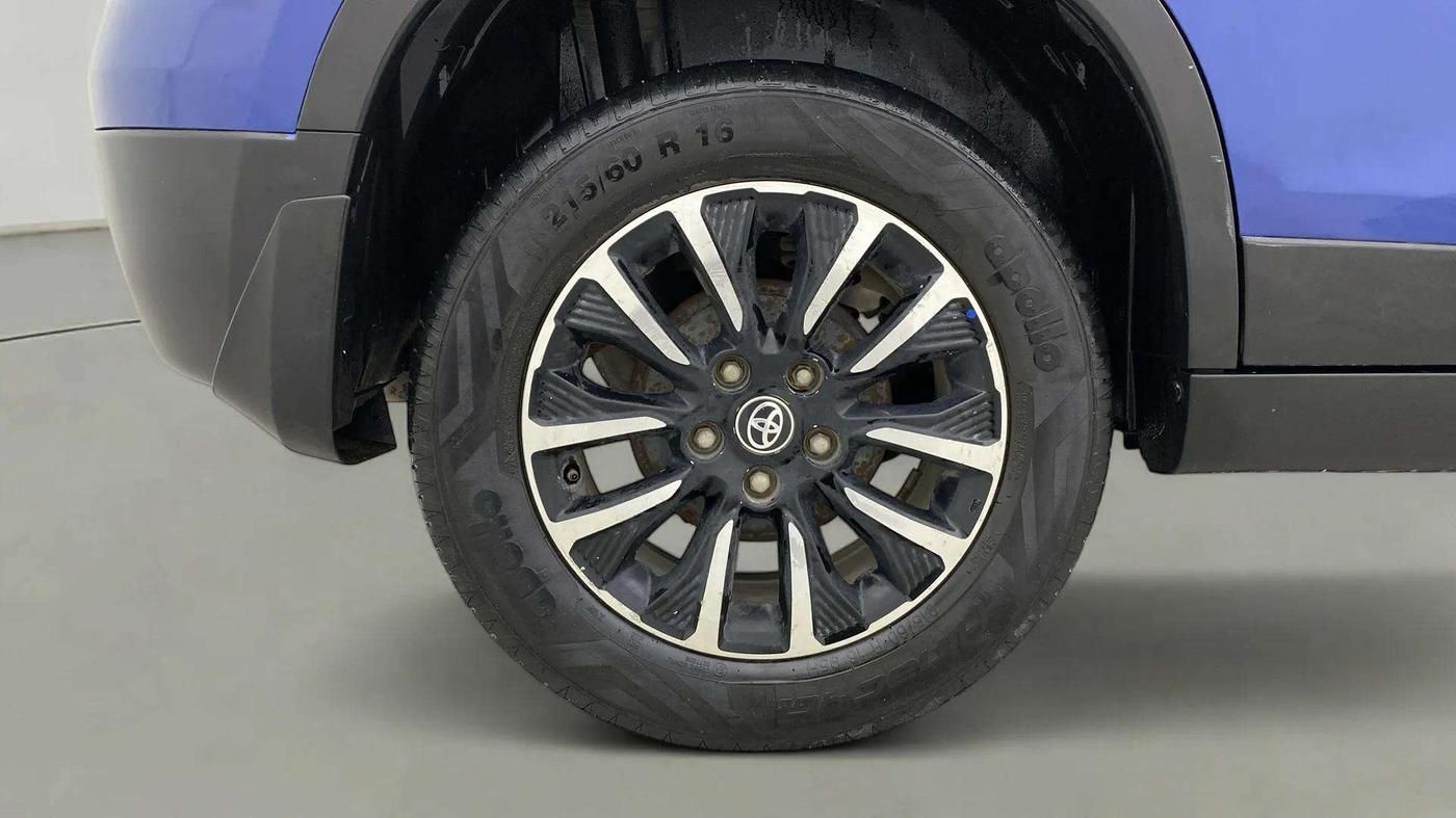 2021 Toyota URBAN CRUISER PREMIUM GRADE AT DUAL TONE, Petrol, Automatic, 88,540 km, Right Rear Wheel