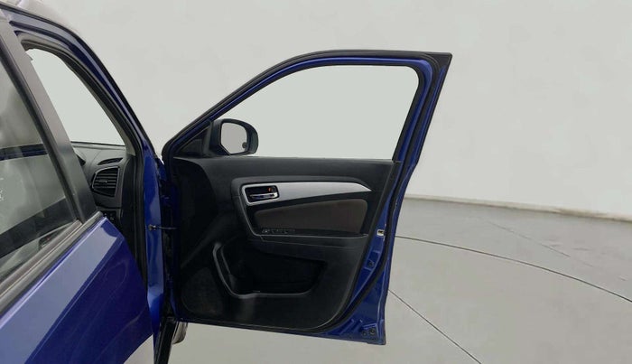 2021 Toyota URBAN CRUISER PREMIUM GRADE AT DUAL TONE, Petrol, Automatic, 88,400 km, RHS Front Door