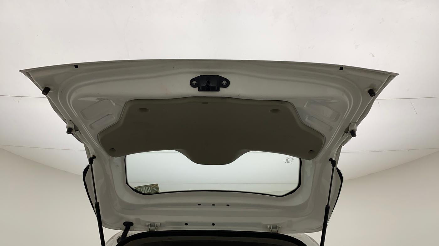 2022 Renault TRIBER RXL MT, Petrol, Manual, 24,617 km, Boot Door Open