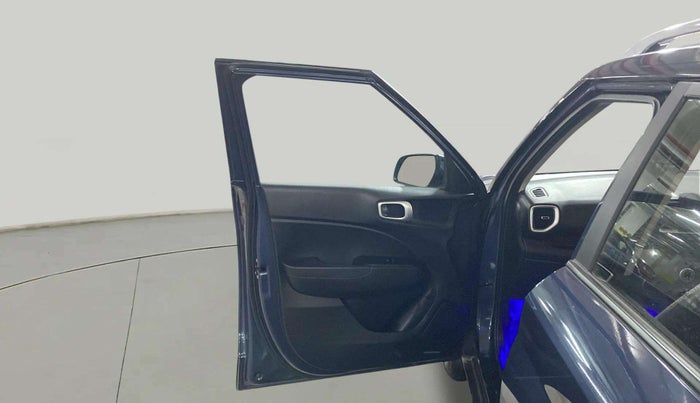 2022 Hyundai VENUE S+ 1.2, Petrol, Manual, 12,463 km, LHS Front Door