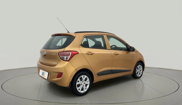 2015 Hyundai Grand i10 SPORTZ 1.2 KAPPA VTVT, Petrol, Manual, 91,917 km, Right Back Diagonal