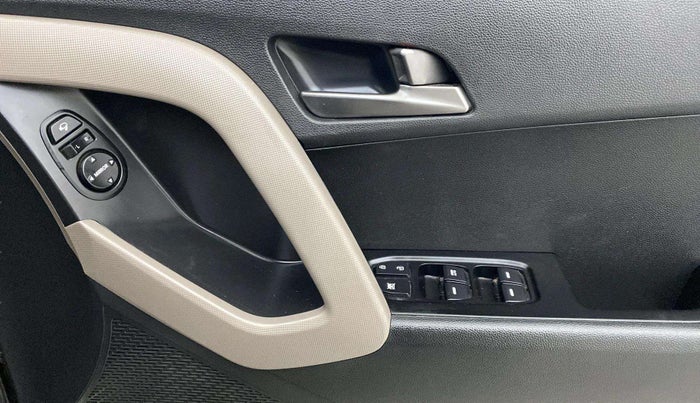 2016 Hyundai Creta SX PLUS AT 1.6 PETROL, Petrol, Automatic, 78,324 km, Driver Side Door Panels Control