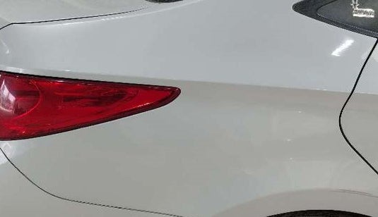 2014 Hyundai Verna FLUIDIC 1.6 CRDI SX, Diesel, Manual, 51,499 km, Right quarter panel - Minor scratches