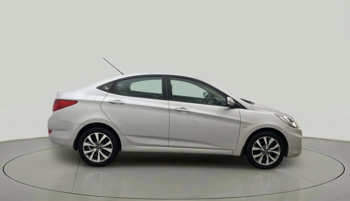 2014 Hyundai Verna FLUIDIC 1.6 CRDI SX, Diesel, Manual, 51,499 km, Right Side View