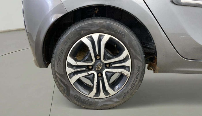 2020 Tata Tiago XZ PETROL, CNG, Manual, 80,997 km, Right Rear Wheel