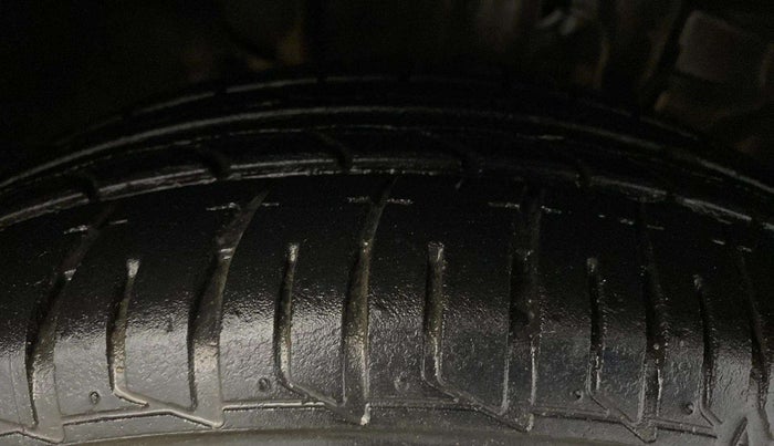 2023 Tata Tiago XT PETROL, Petrol, Manual, 21,233 km, Right Front Tyre Tread
