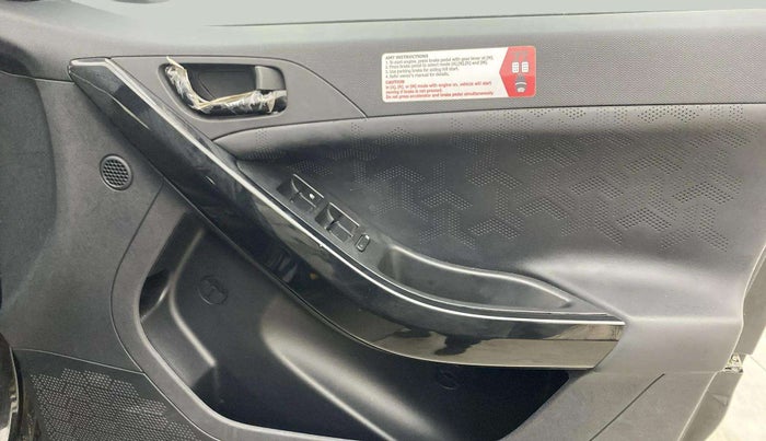2022 Tata NEXON XZA PLUS (O) PETROL DARK EDITION, Petrol, Automatic, 8,465 km, Driver Side Door Panels Control