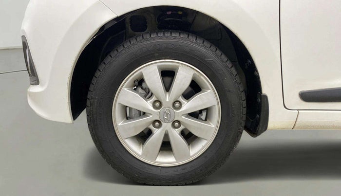 2016 Hyundai Xcent SX 1.2, Petrol, Manual, 24,719 km, Left Front Wheel