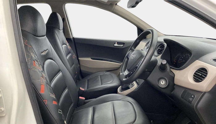 2016 Hyundai Xcent SX 1.2, Petrol, Manual, 24,719 km, Right Side Front Door Cabin