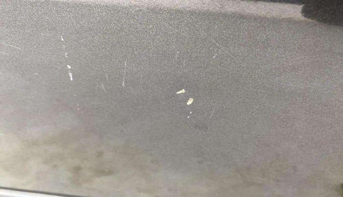 2014 Maruti Swift VXI, Petrol, Manual, 73,951 km, Rear left door - Minor scratches