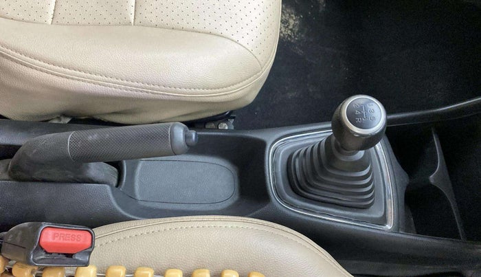 2018 Honda Amaze 1.2L I-VTEC VX, Petrol, Manual, 39,849 km, Gear Lever