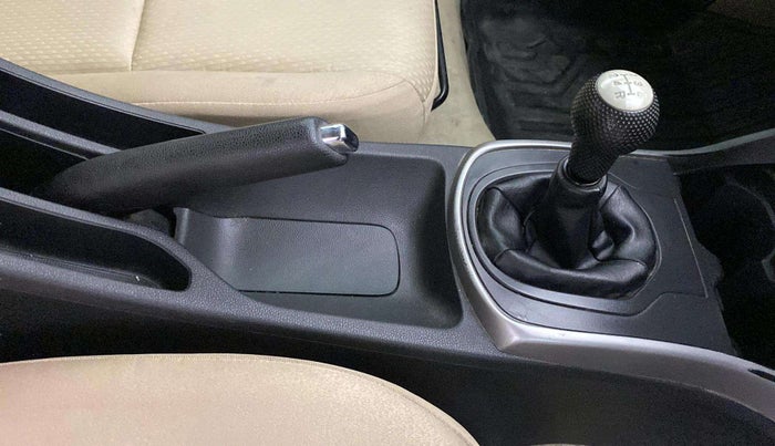 2018 Honda City 1.5L I-VTEC V MT, Petrol, Manual, 67,857 km, Gear Lever