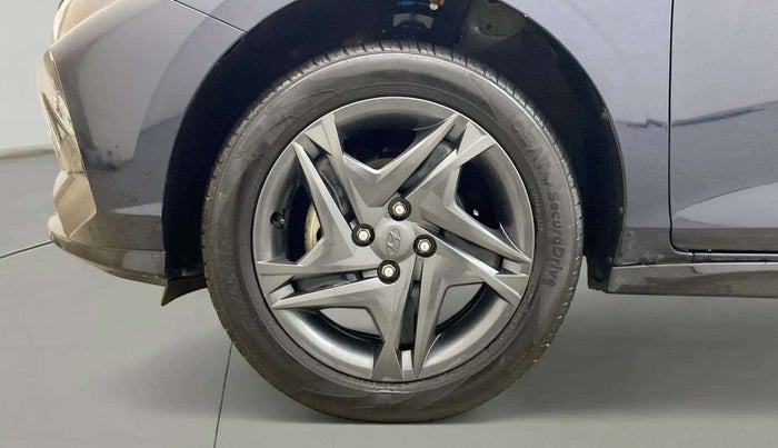 2023 Hyundai NEW I20 SPORTZ 1.2 IVT, Petrol, Automatic, 16,432 km, Left Front Wheel