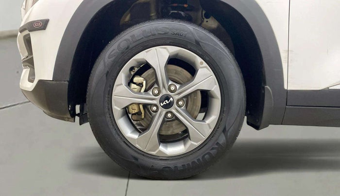 2021 KIA SELTOS HTK PLUS 1.5 IMT, Petrol, Manual, 47,582 km, Left Front Wheel