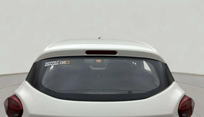 2022 Tata PUNCH ACCOMPLISHED DAZZLE PACK MT, Petrol, Manual, 26,429 km, Rear Windshield