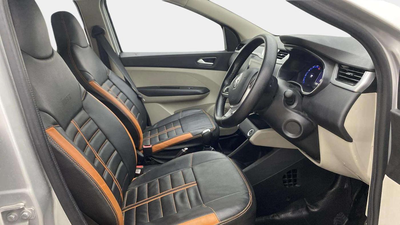 2023 Renault TRIBER RXZ AMT, Petrol, Automatic, 13,137 km, Right Side Front Door Cabin