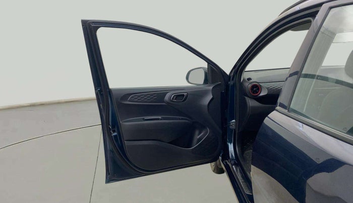 2022 Hyundai GRAND I10 NIOS MAGNA CORPORATE EDITION 1.2 KAPPA VTVT, Petrol, Manual, 29,136 km, LHS Front Door
