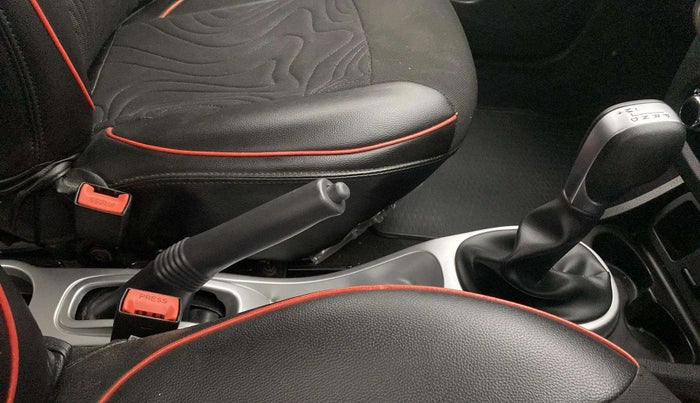 2017 Renault Duster RXS CVT, Petrol, Automatic, 40,832 km, Gear Lever