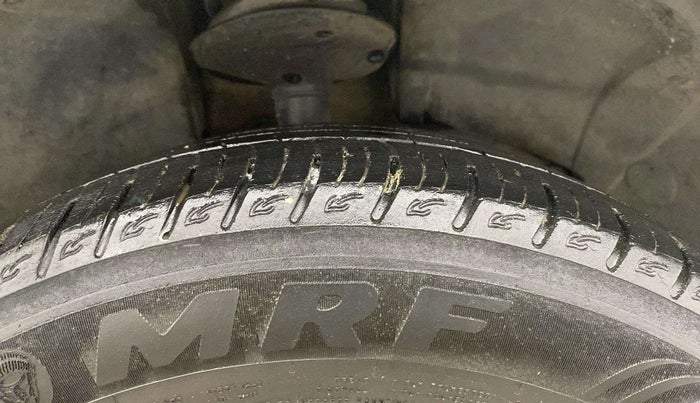 2017 Renault Duster RXS CVT, Petrol, Automatic, 40,832 km, Right Front Tyre Tread