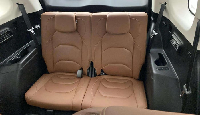 2020 MG HECTOR PLUS SHARP 1.5 PETROL TURBO DCT 6-STR, Petrol, Automatic, 23,528 km, Third Seat Row ( optional )