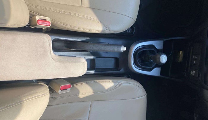 2020 Honda Jazz 1.2L I-VTEC V, Petrol, Manual, 48,234 km, Gear Lever