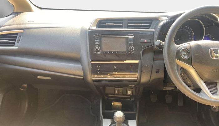 2020 Honda Jazz 1.2L I-VTEC V, Petrol, Manual, 48,234 km, Air Conditioner