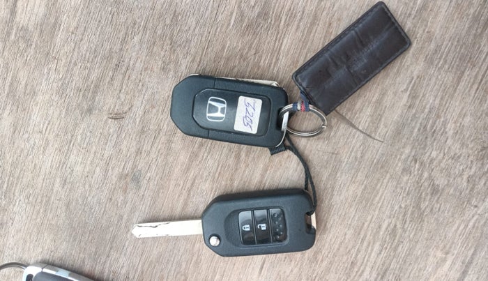 2020 Honda Jazz 1.2L I-VTEC V, Petrol, Manual, 48,234 km, Key Close Up